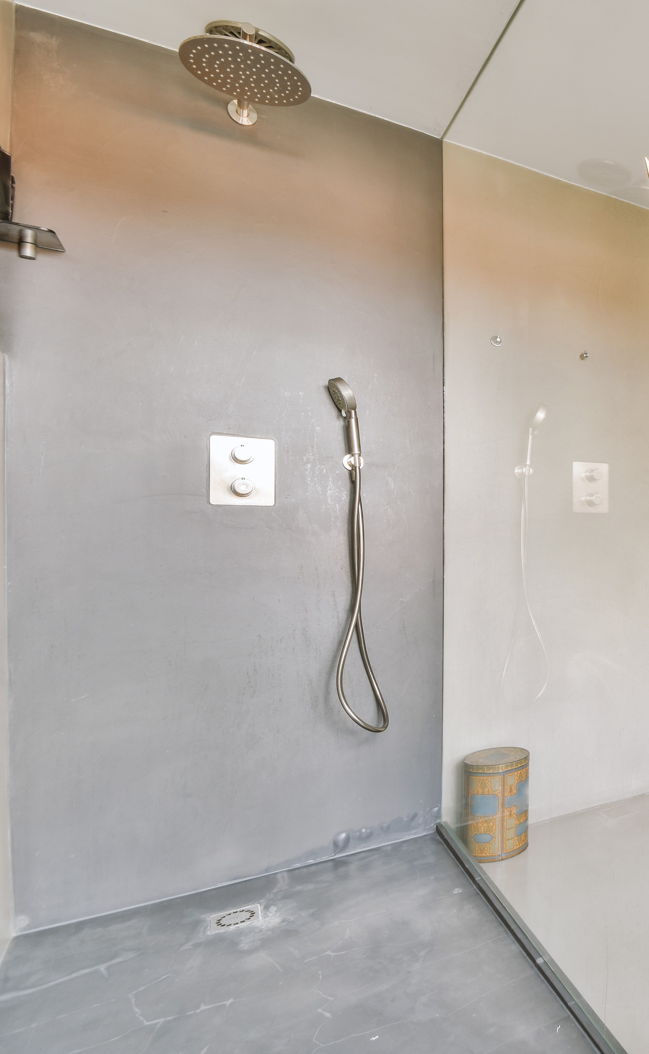 sinks-and-toilet-near-shower-cabin-2022-07-08-19-29-26-utc1
